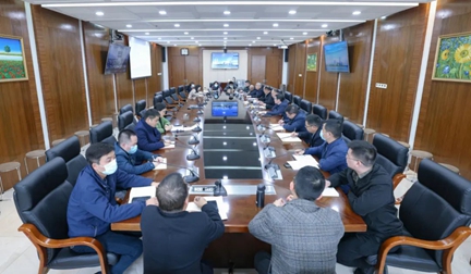 集團(tuán)召開工程項(xiàng)目建設(shè)警示教育會暨3月份工程調(diào)度會(圖1)